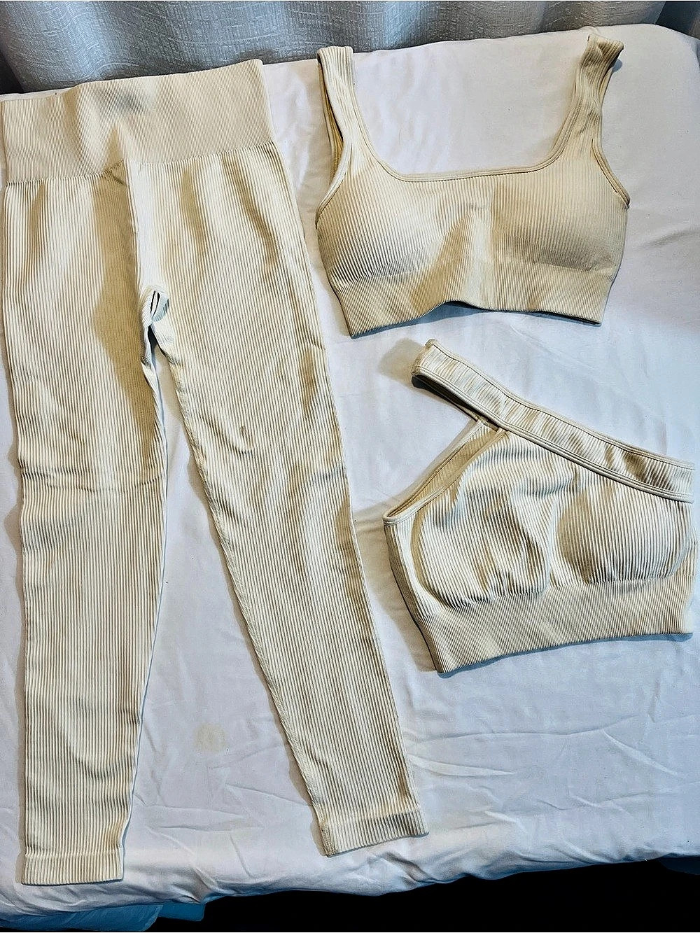 Ribbed Matching Set in Cream Size Small Like New